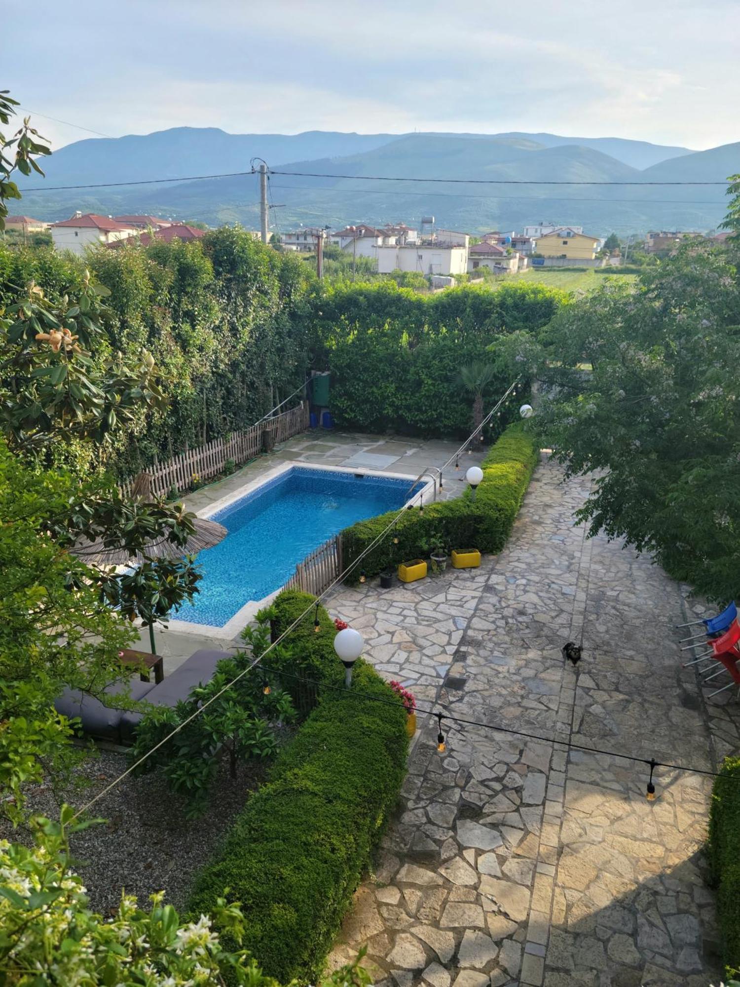 Villa Llanaj Берат Екстер'єр фото
